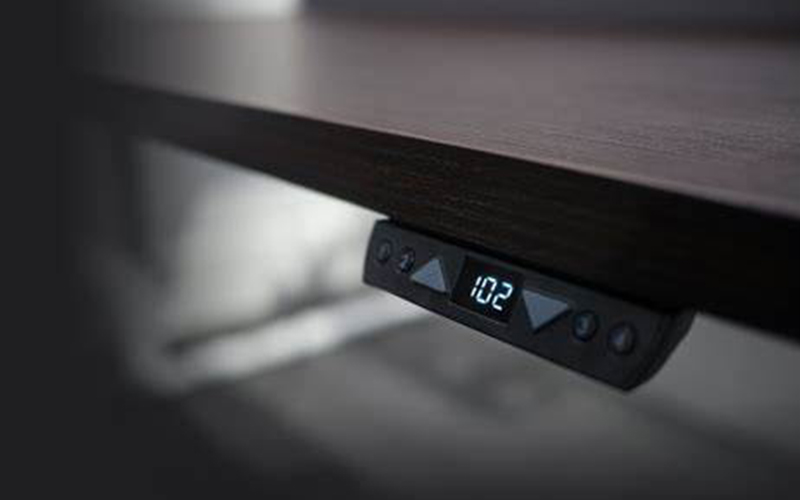 bàn làm việc nâng hạ chiều cao