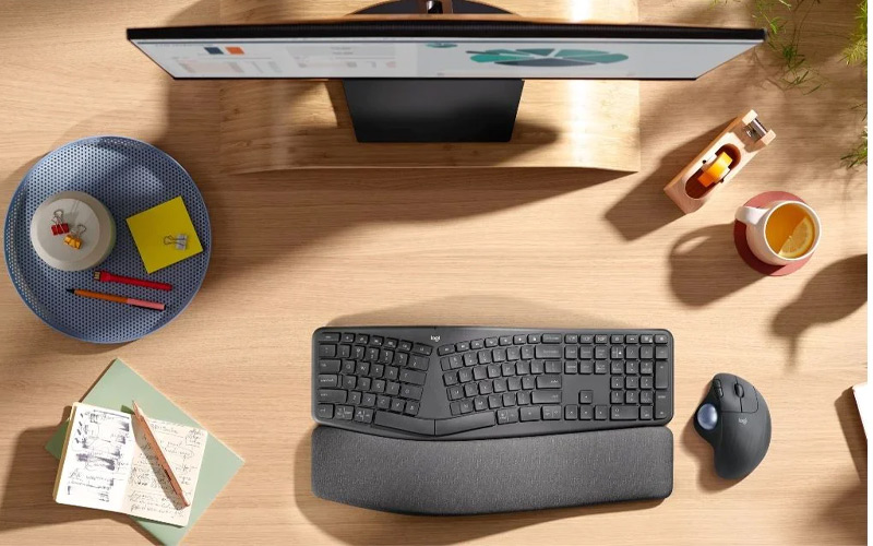 bàn nâng hạ công thái học