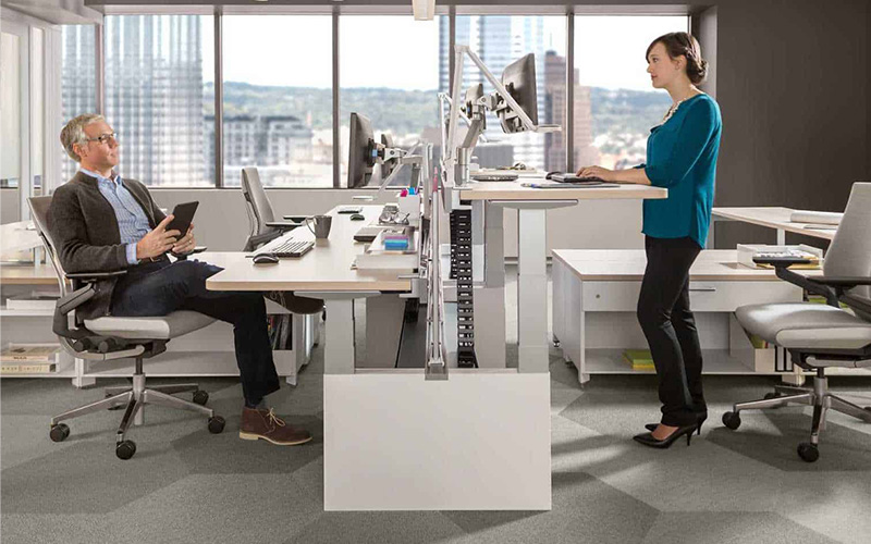 bàn làm việc nâng hạ bằng điện