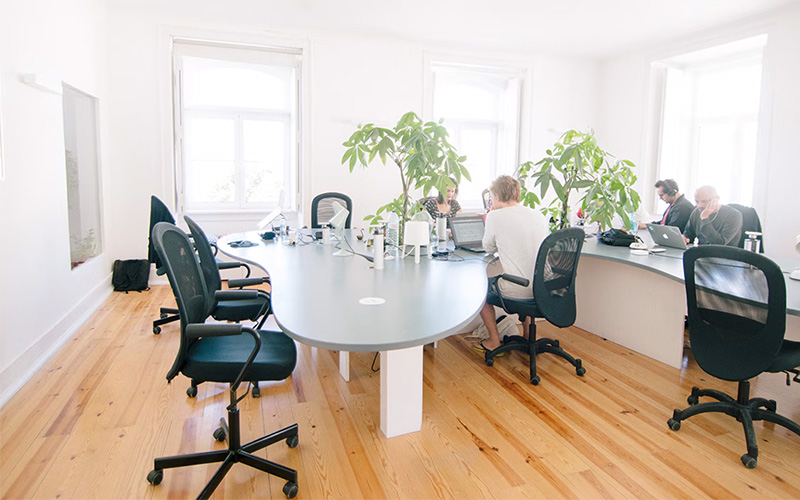 bàn làm việc thông minh