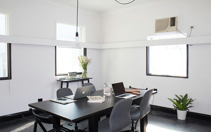 bàn ghế họp văn phòng