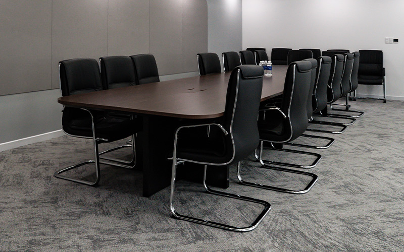 ghế chân quỳ phòng họp