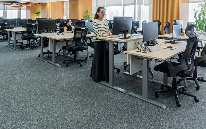 giá bàn làm việc văn phòng