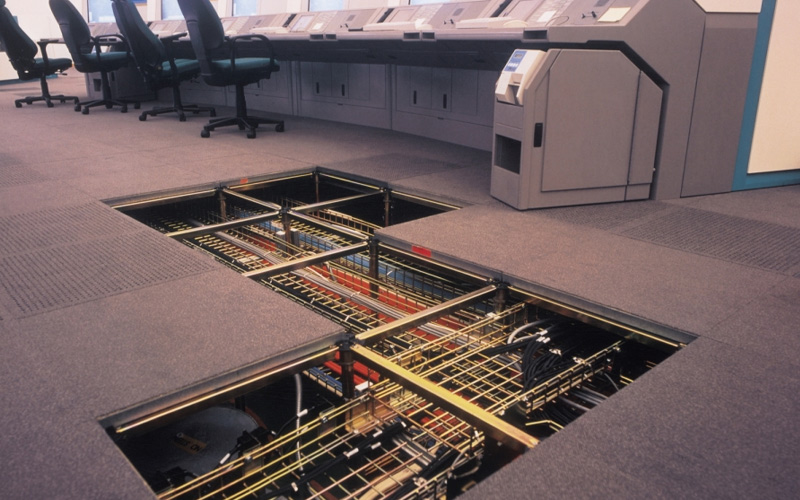 sàn nâng kỹ thuật chống tĩnh điện